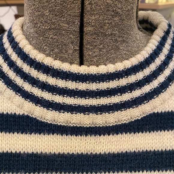 Vintage Naf Naf Wool Blend Embroidered Striped Sweater 🐑 - Picture 3 of 10